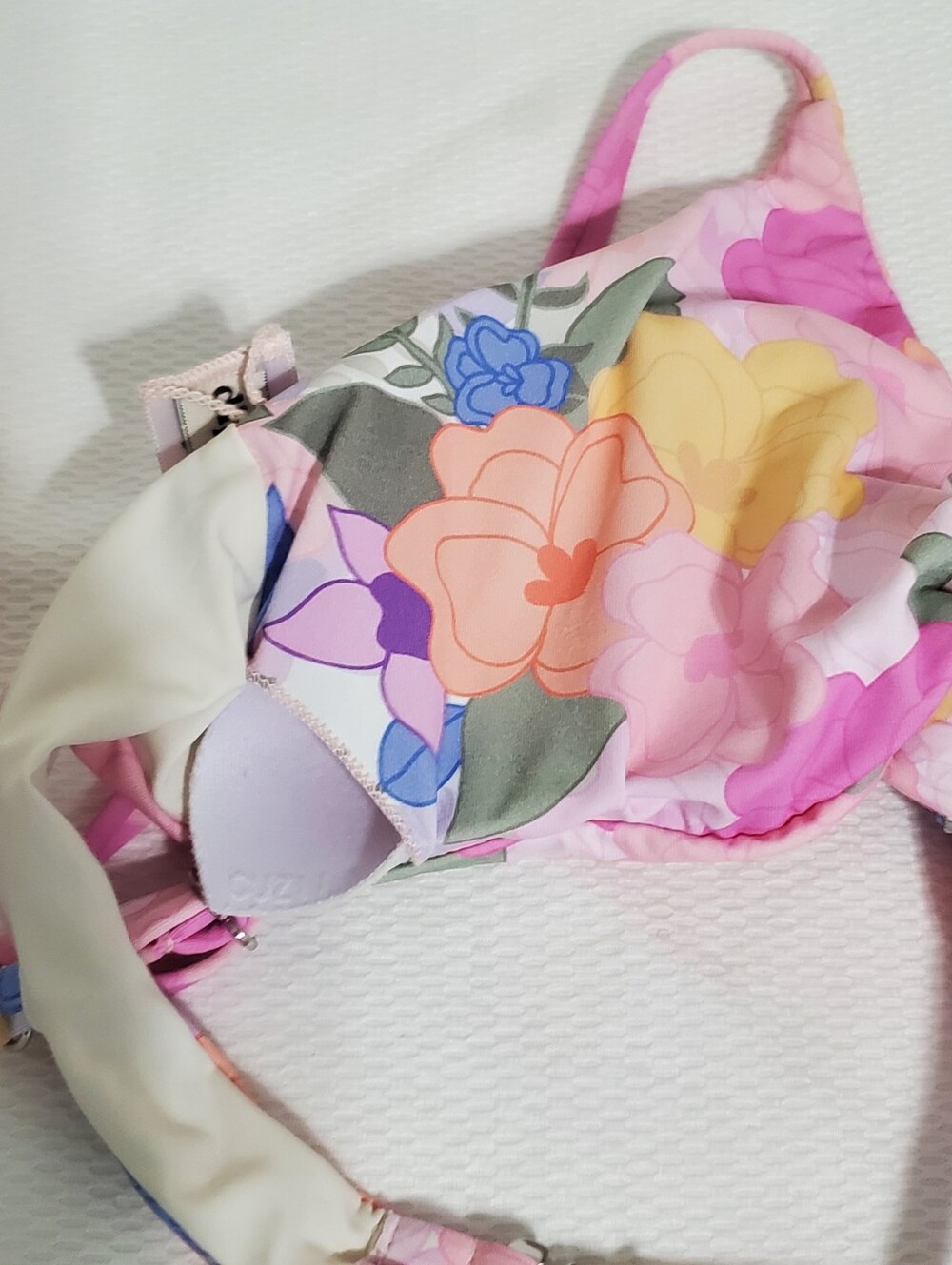 Dippin Daisy Zen Garden Floral Bikini Size Medium - Picture 10 of 10